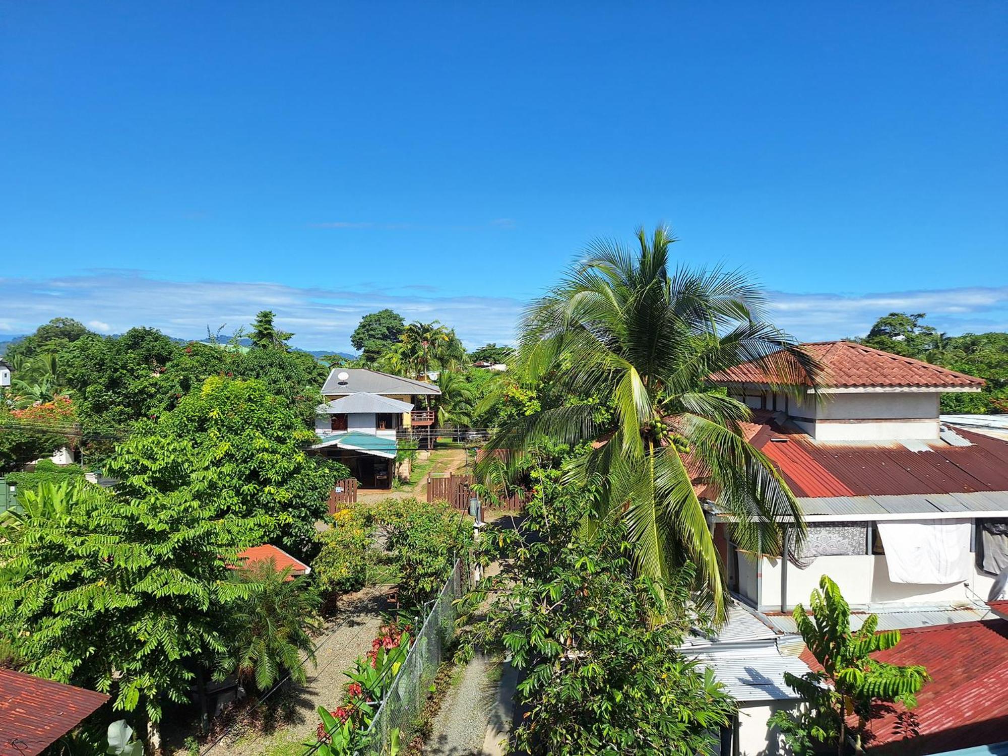 Infiniti Hotel Puerto Viejo de Talamanca Экстерьер фото