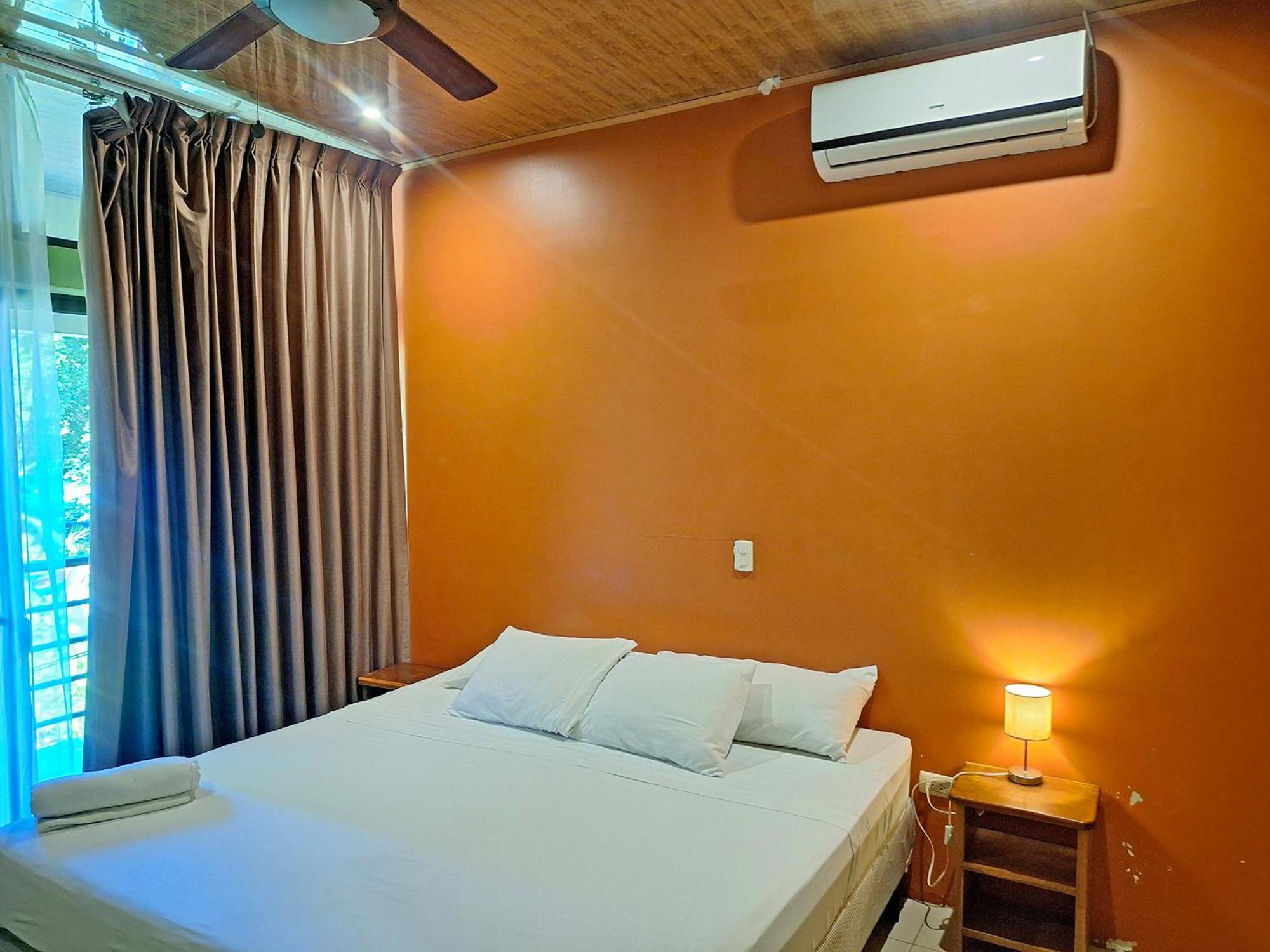 Infiniti Hotel Puerto Viejo de Talamanca Экстерьер фото